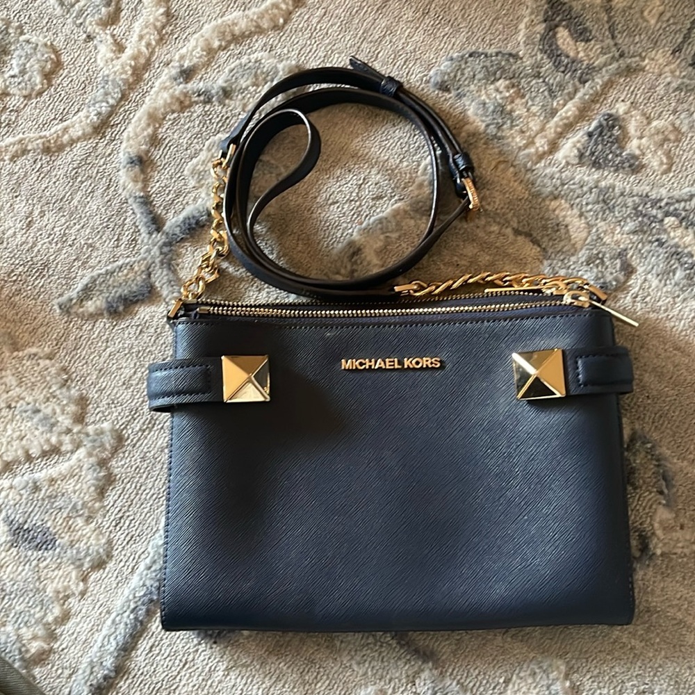 Michael Kors Karla East West Navy Saffiano
Leather Crossbody
